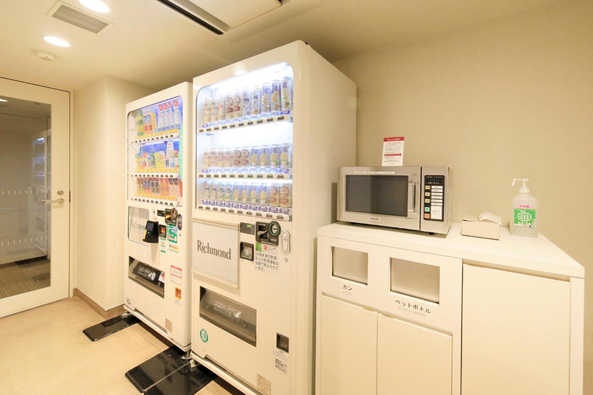Richmond Hotel Tokyo Suidobashi Екстер'єр фото
