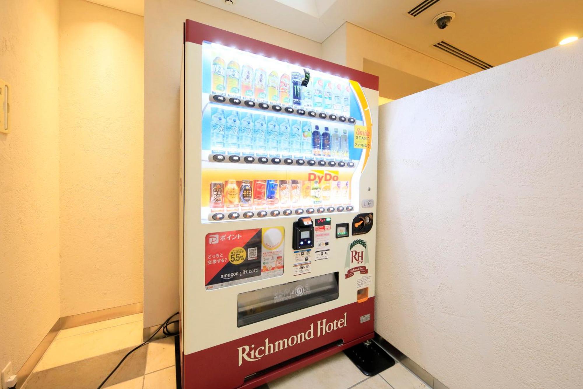 Richmond Hotel Tokyo Suidobashi Екстер'єр фото
