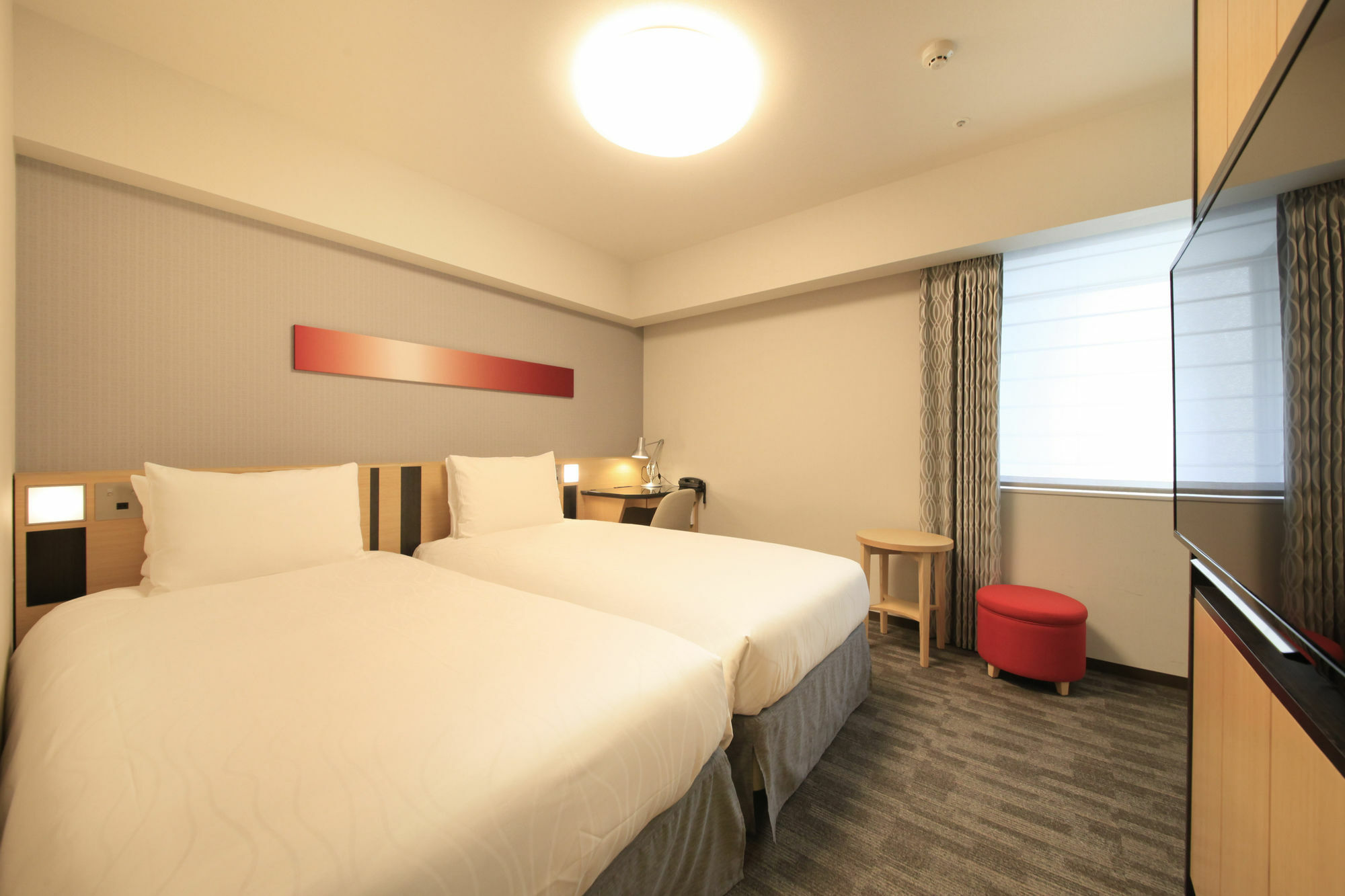 Richmond Hotel Tokyo Suidobashi Екстер'єр фото